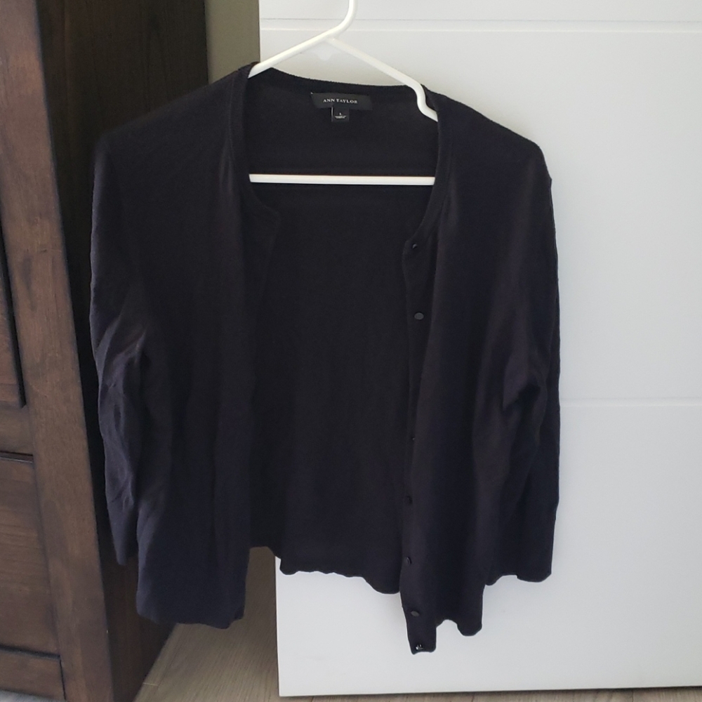 Ann Taylor Black Cardigan Size Large